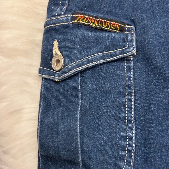 NO EXCUSES Vintage Y2K Cargo Pocket Denim Skirt - Picture 3 of 11